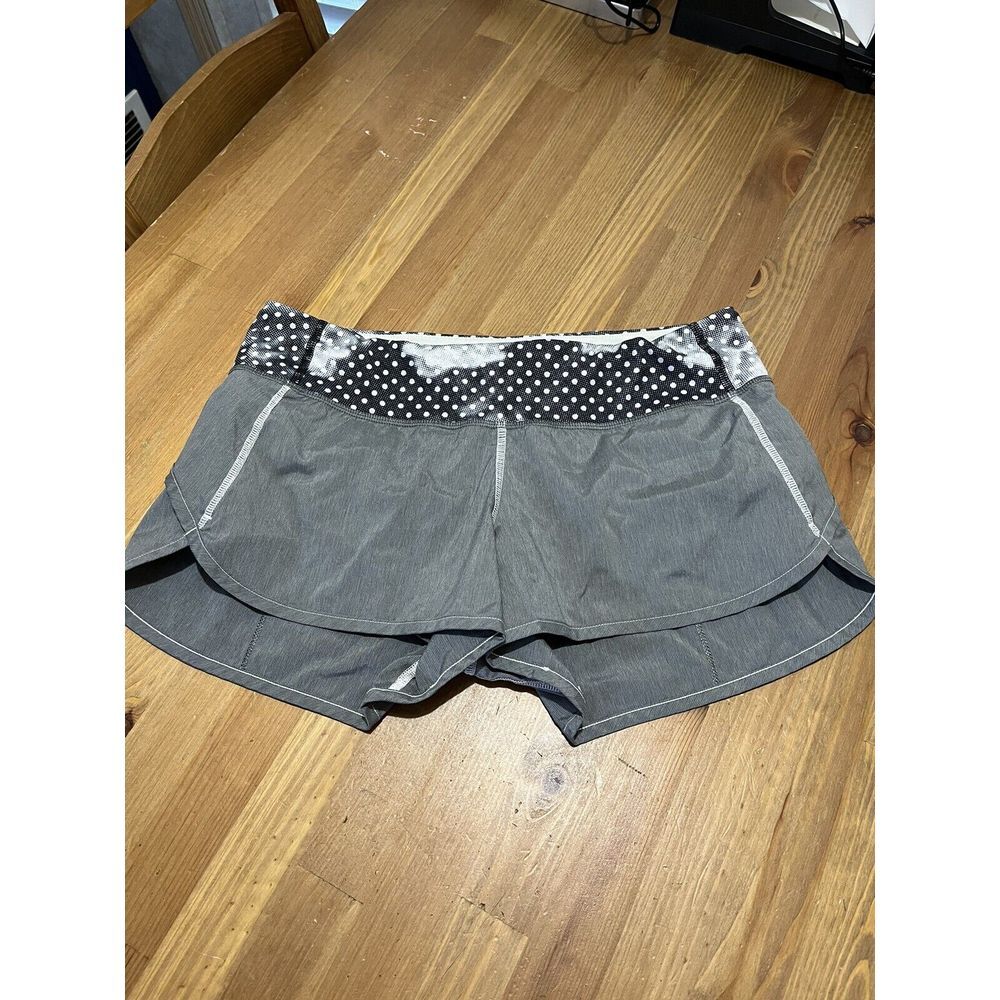 Lululemon Speed Up Shorts Women's 6 2.5 Inseam